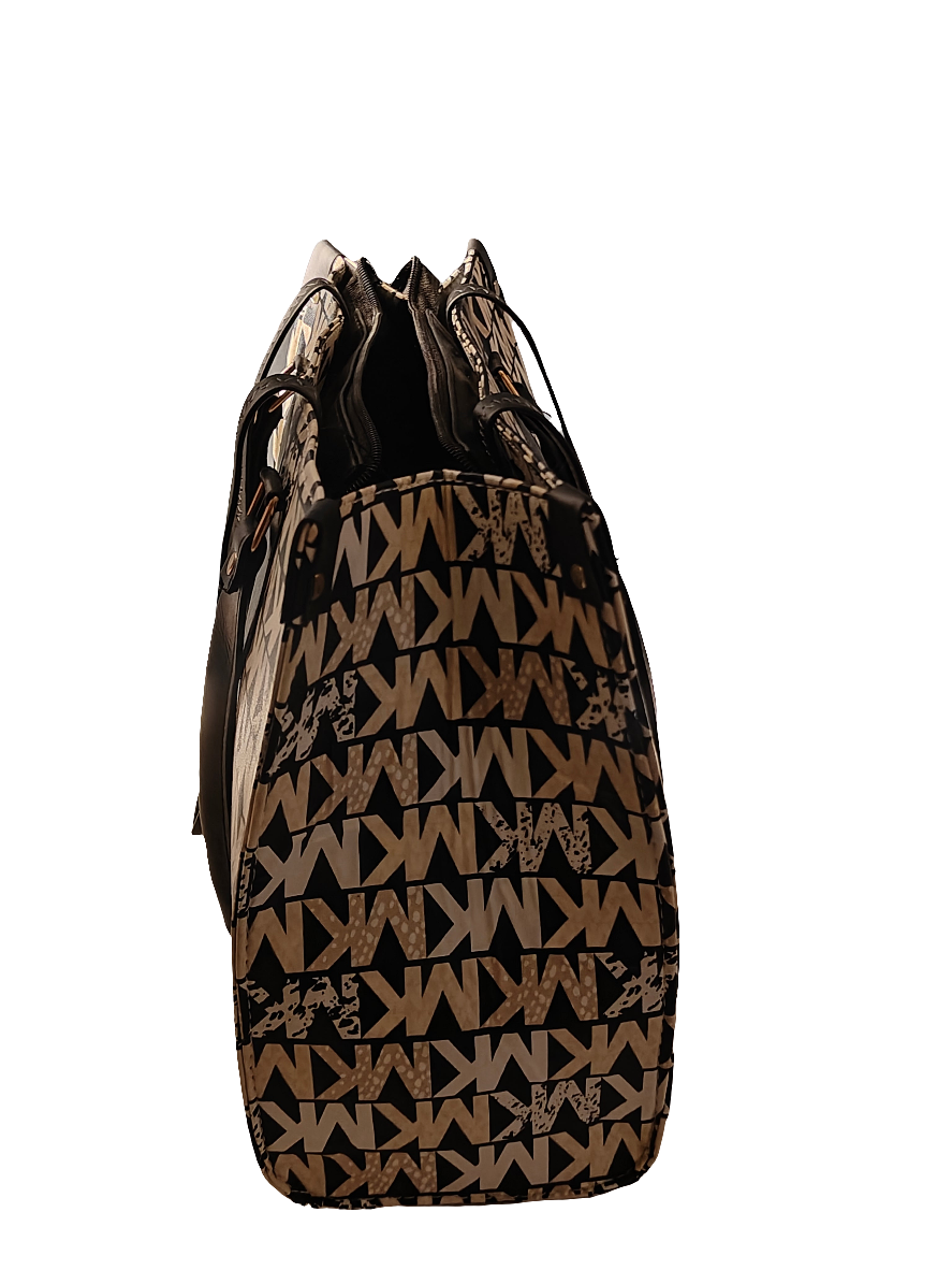 π€ Bold. Modern. Iconic MK Monogram Luxe Tote β where functionality meets fearless fashion | PS0009