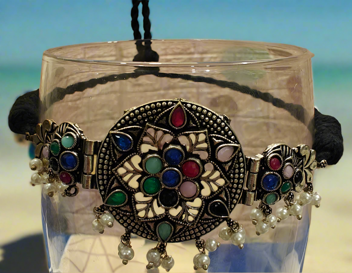 Special inspiring chokar