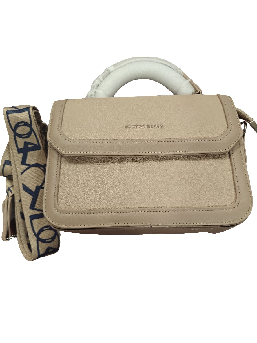 ✨ Premium Beige Handbag – Elegant Everyday Essential ✨