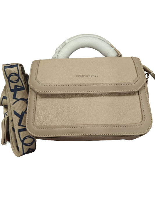 ✨ Premium Beige Handbag – Elegant Everyday Essential ✨